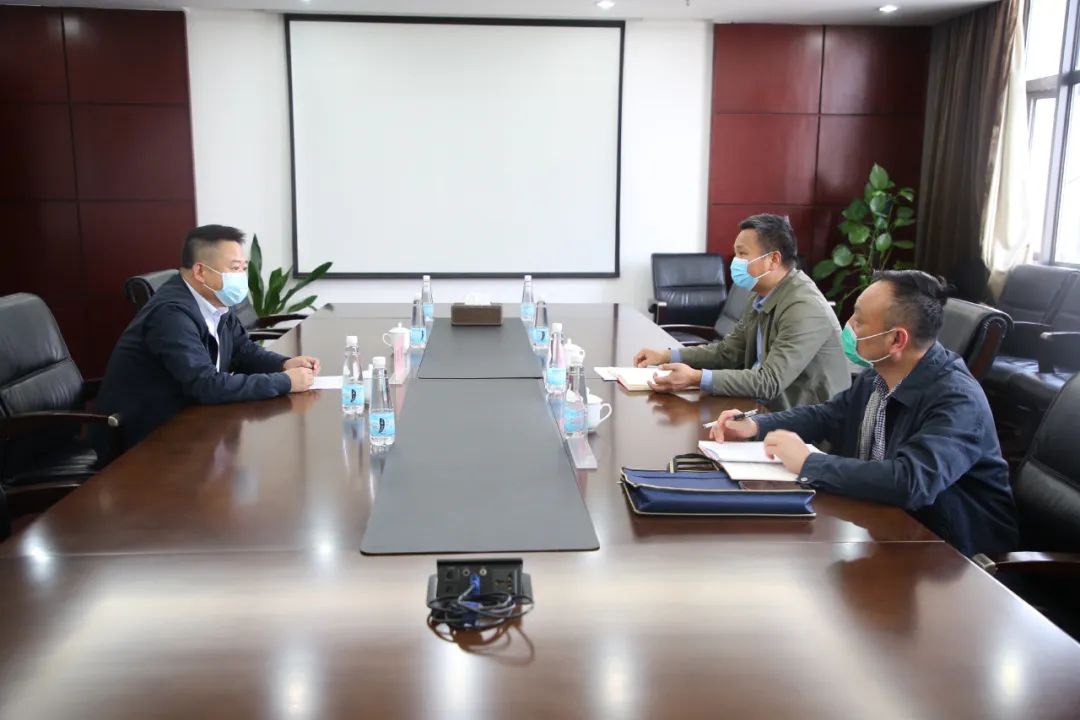 市國資委黨委委員、副主任易堅督導(dǎo)南昌城投集團(tuán)防疫工作